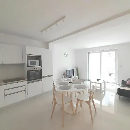 Apartament Ferries *